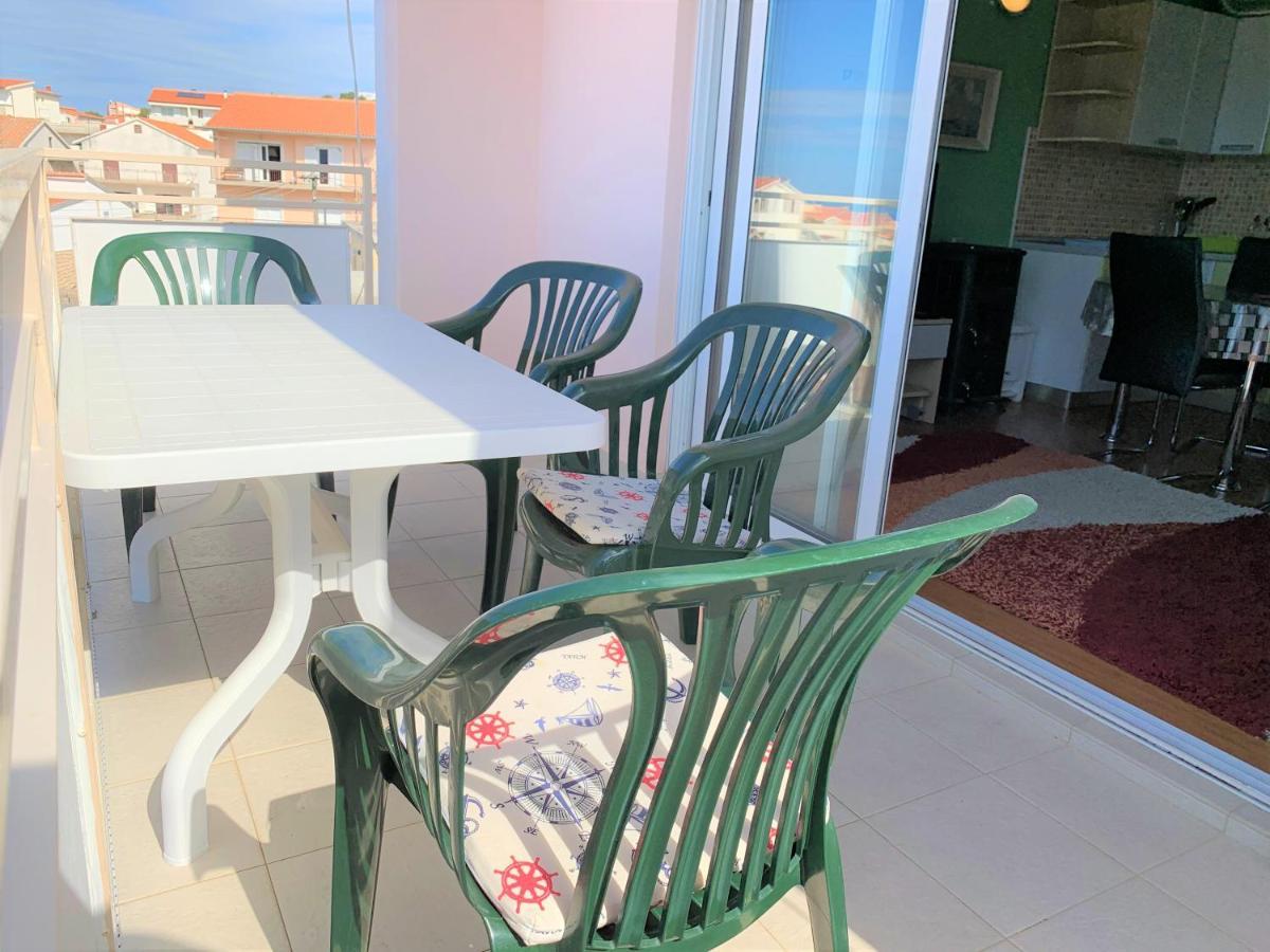 Roko Apartment House Primosten Exterior photo